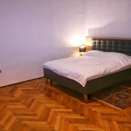Piata Sfatului Residence Braşov Buitenkant foto